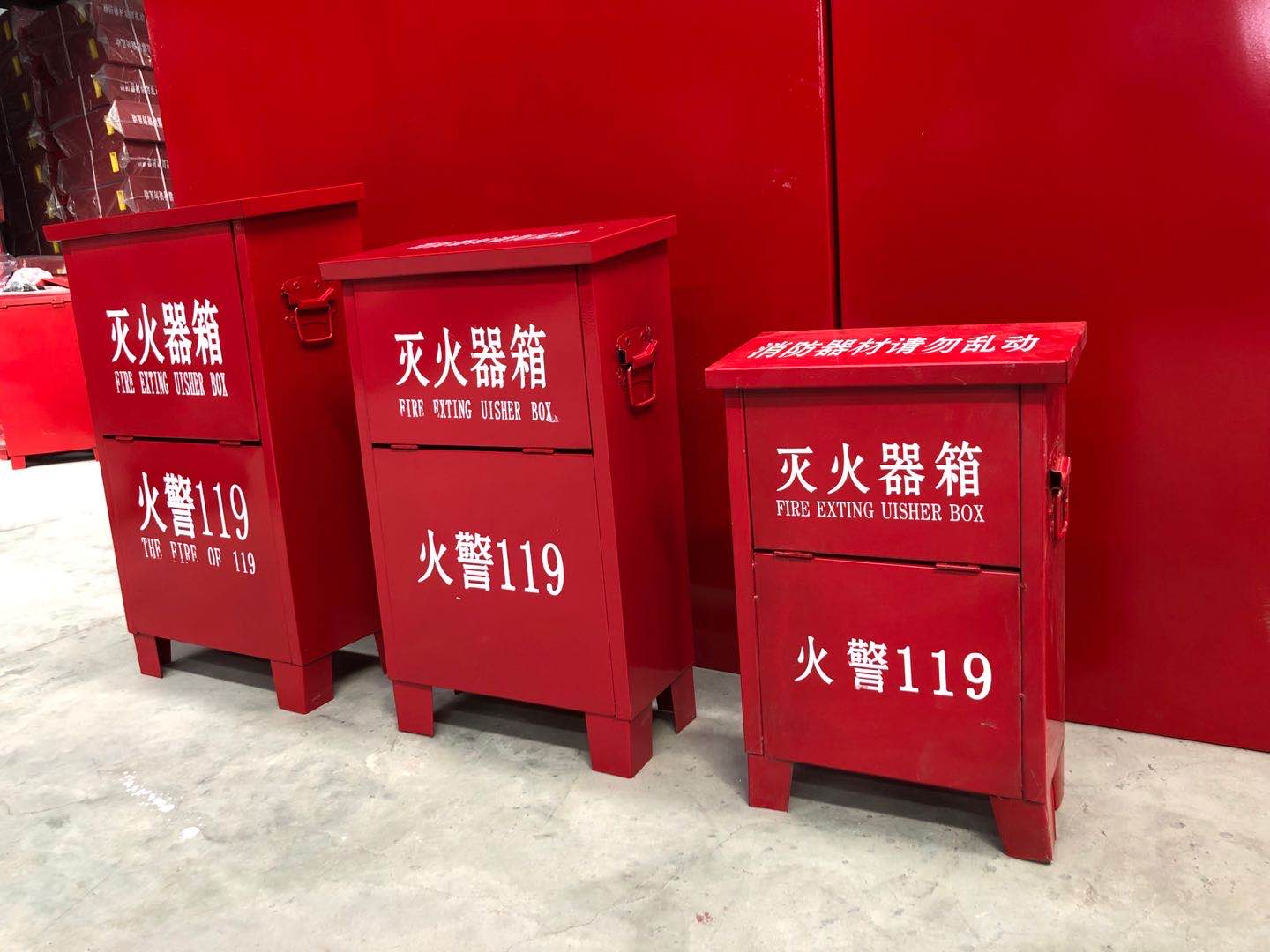 飛機場應(yīng)該使用哪種泡沫滅火劑呢？